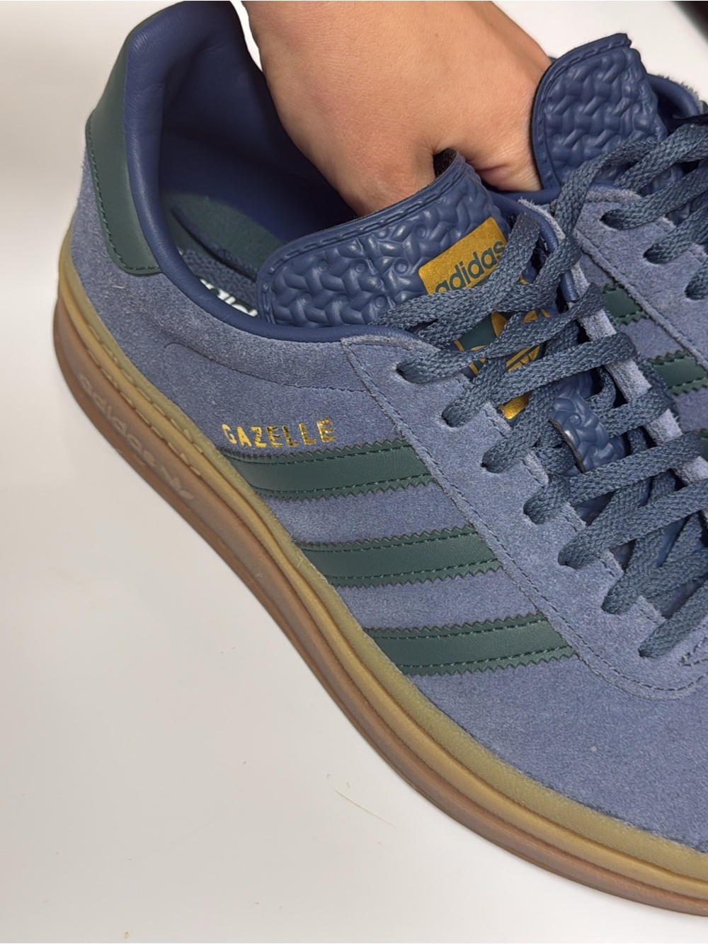 adidas gazelle platform suede sneakers in blue size 7.5 8 like new